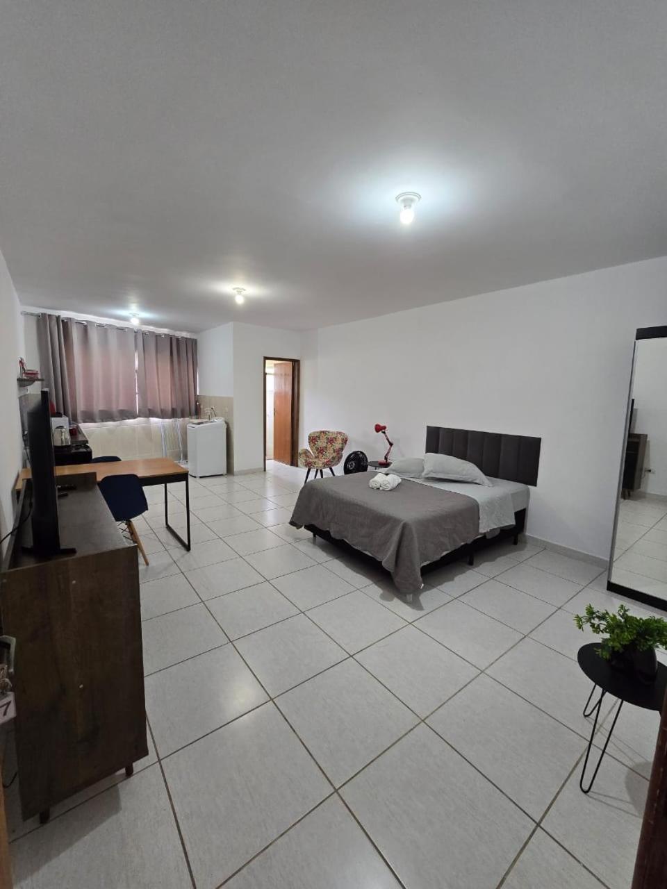 Apartmán Estudio Charmoso No Centro De Apiaí Exteriér fotografie